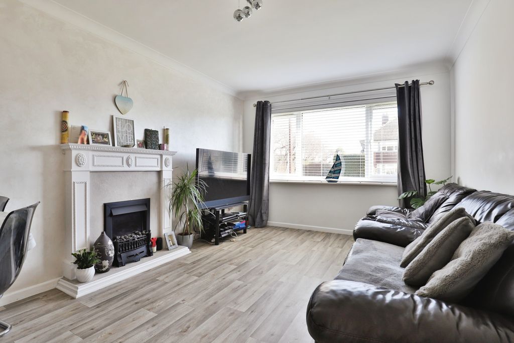 Property photo 3 of 16 Photography