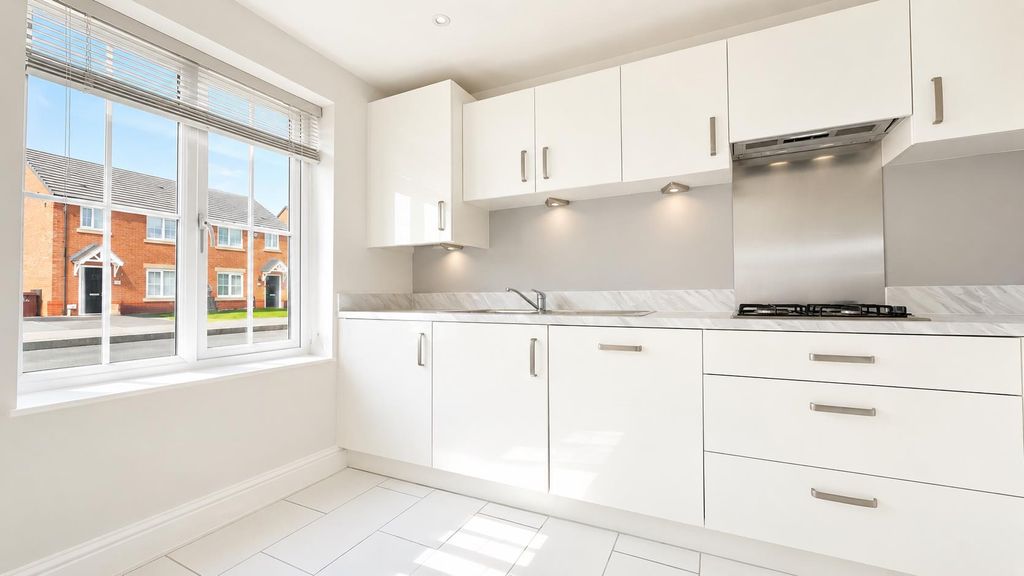 Property photo 2 of 13 E7A6890c-858c-4626-A6d2-Dbd046Af0Ddc.Png
