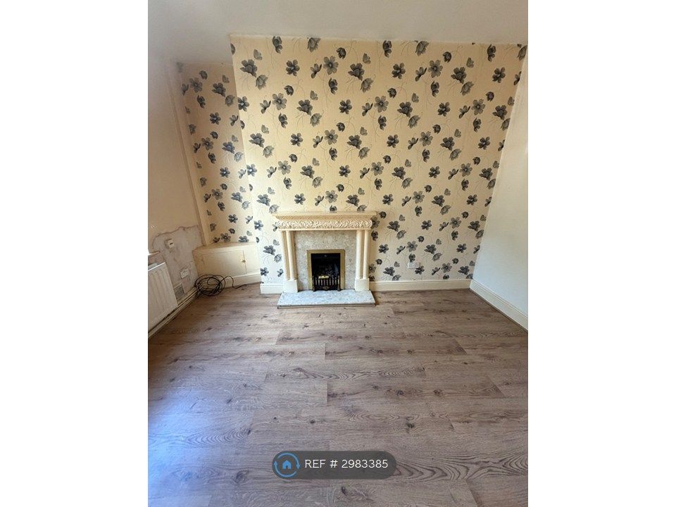 Property photo 3 of 4