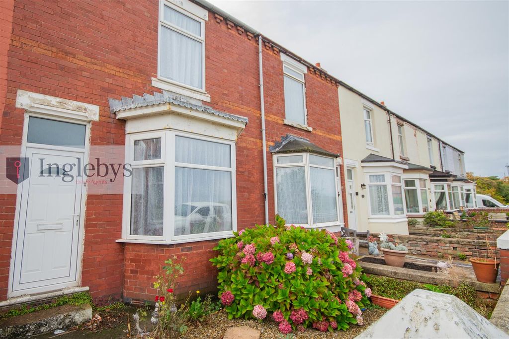 Property photo 1 of 17