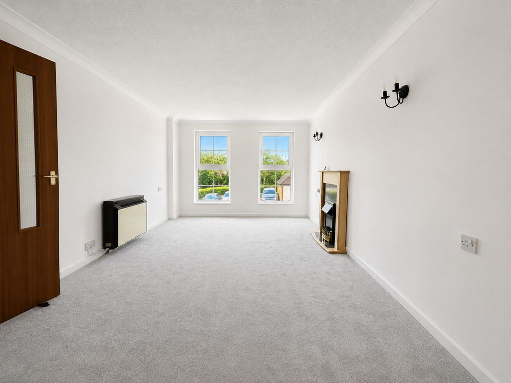 Property photo 3 of 11