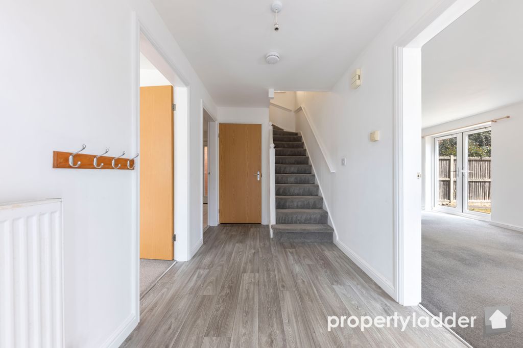 Property photo 2 of 20 Pl-17