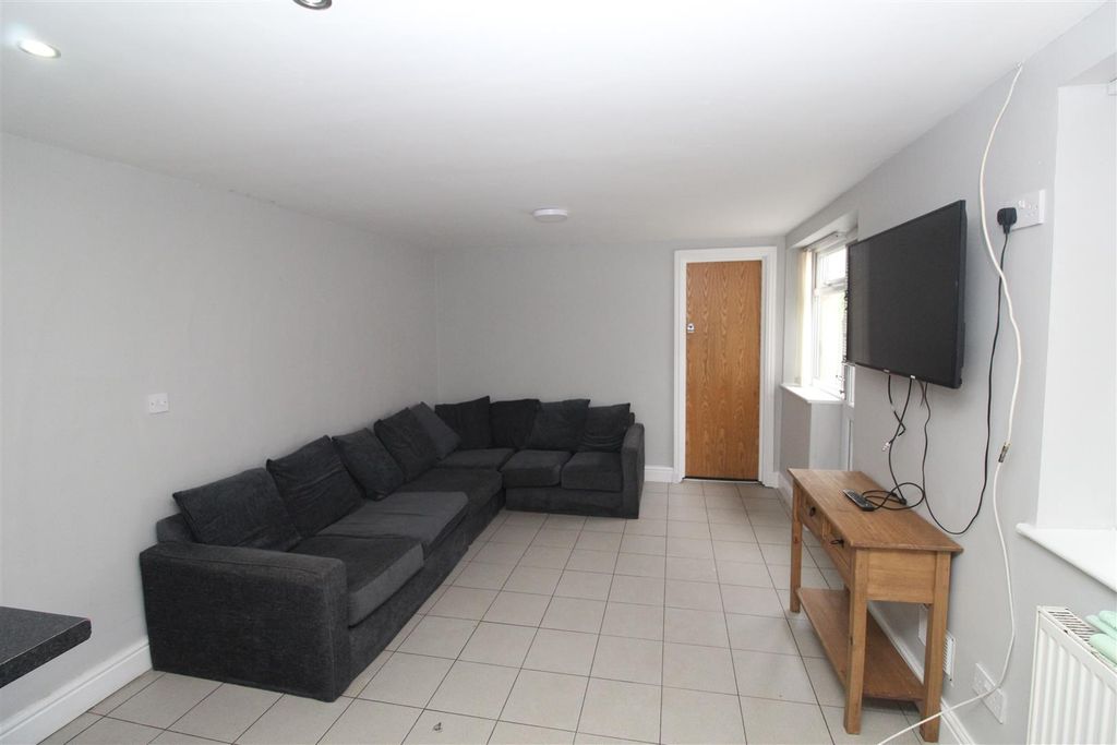 Property photo 3 of 29 Img_0290.Jpg