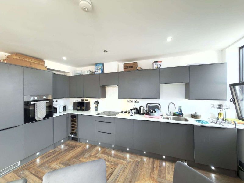 Property photo 3 of 5