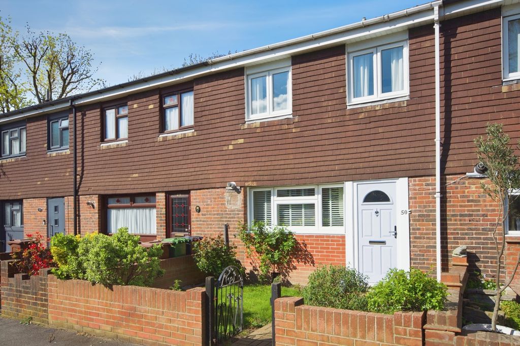 Property photo 1 of 19 Pbox-Img.Jpg