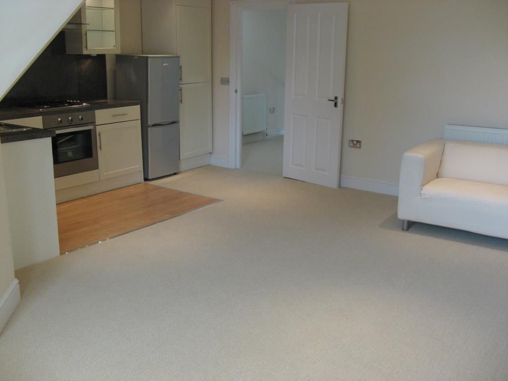 Property photo 3 of 4 Kitchen