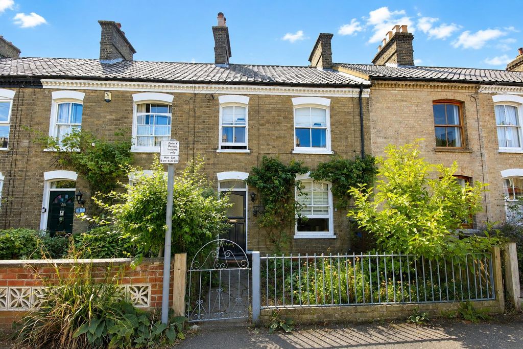 Property photo 1 of 14 Ad71F8d9-9B46-439B-9571-Fa60059901F6.Png