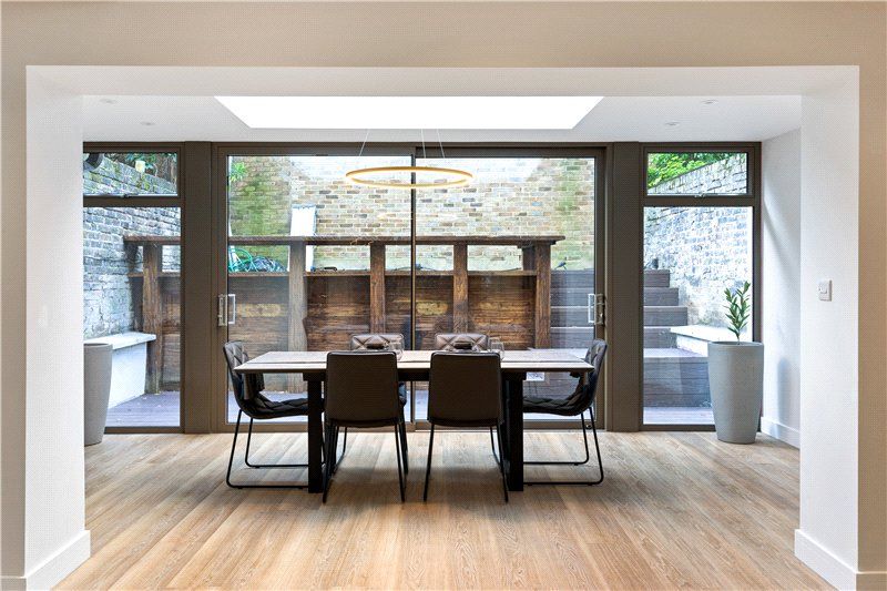 Property photo 2 of 13 Picture No. 08