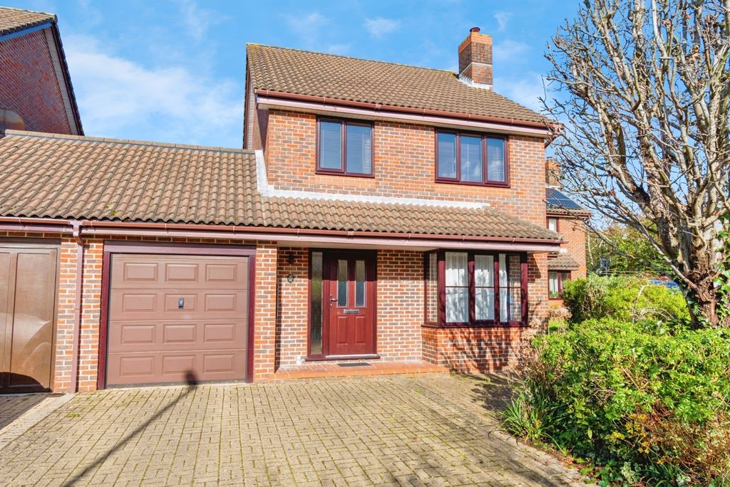 Property photo 1 of 18 Pbox-Img.Jpg