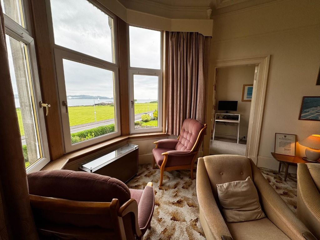 Additional image 19 of 3 bed flat for saleWest Bay Road, Millport, Isle Of Cumbrae KA28