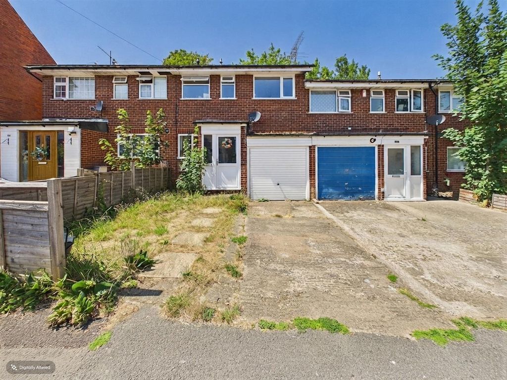 Property photo 1 of 8 Cam05510G0-Pr0256-Still010-001.Jpg