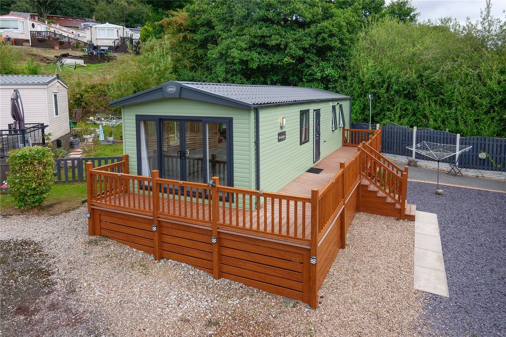 Property photo 1 of 14 Picture No. 13
