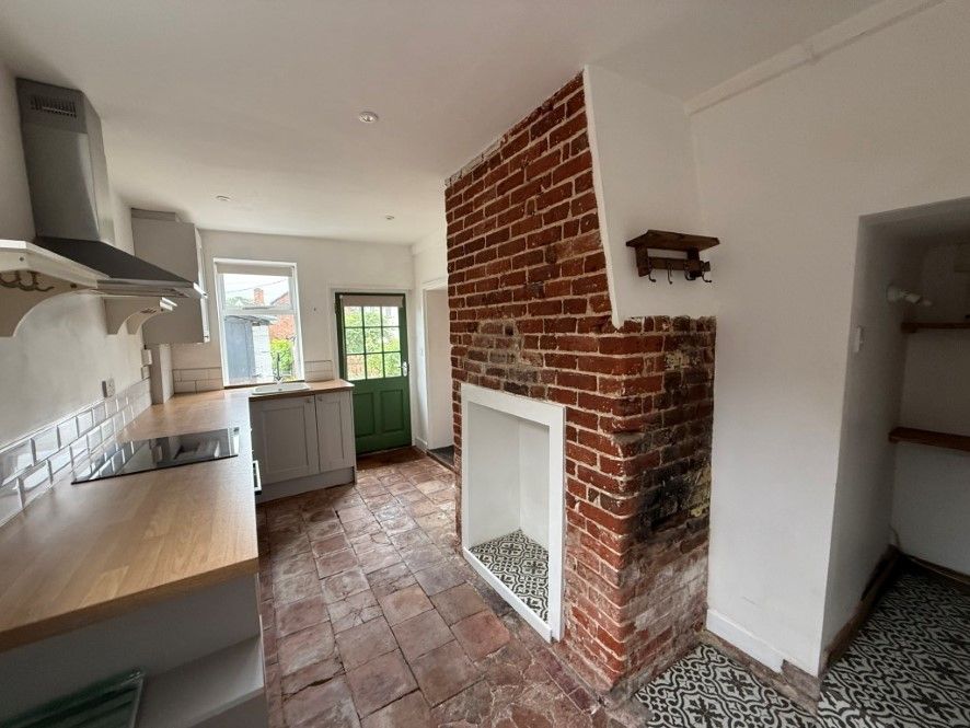 Property photo 3 of 10