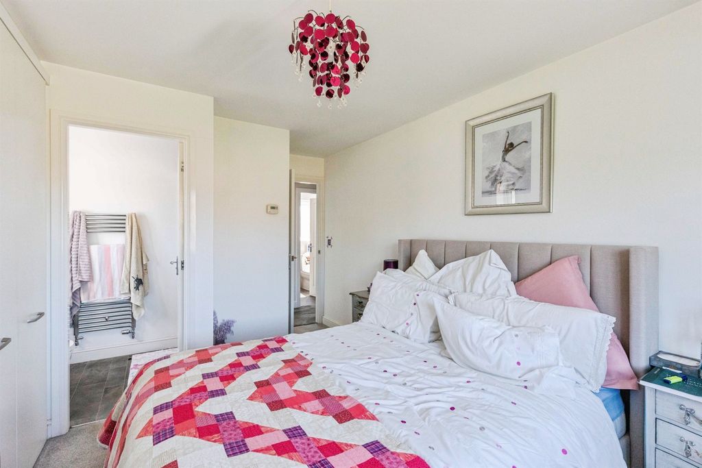 Additional image 5 of 4 bed detached house for saleSlate Drive, Kettering NN16