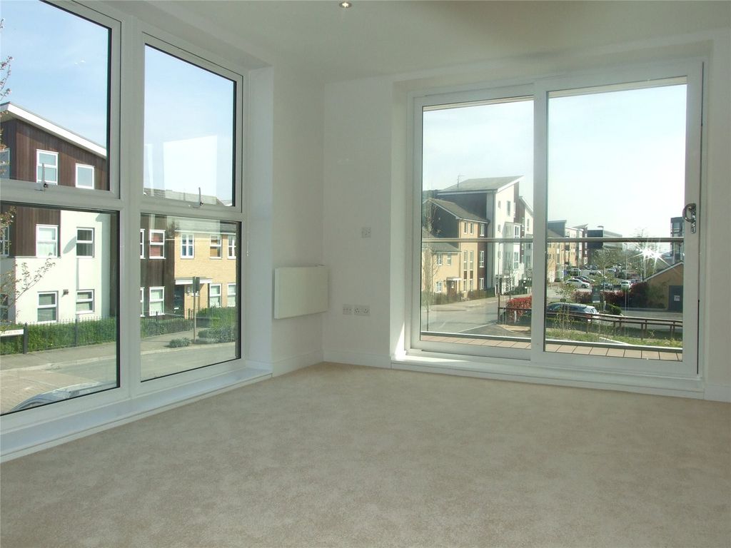 Property photo 2 of 8 Living Room