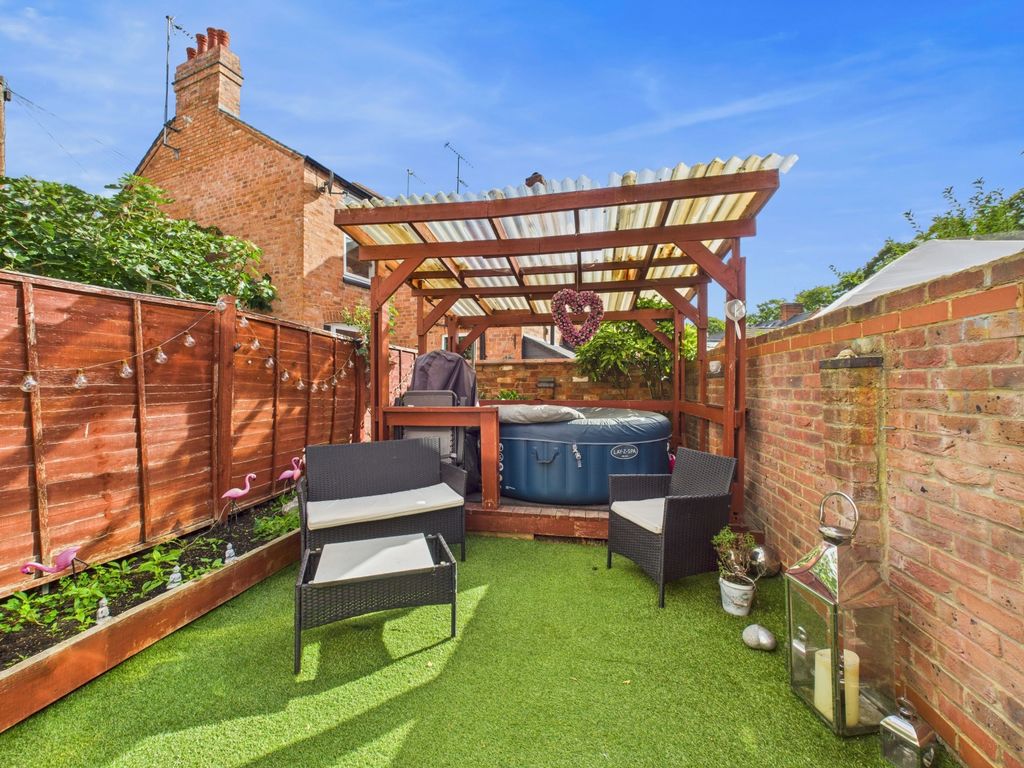 Property photo 1 of 10 14. Cam04922G0-Pr0065-Still010