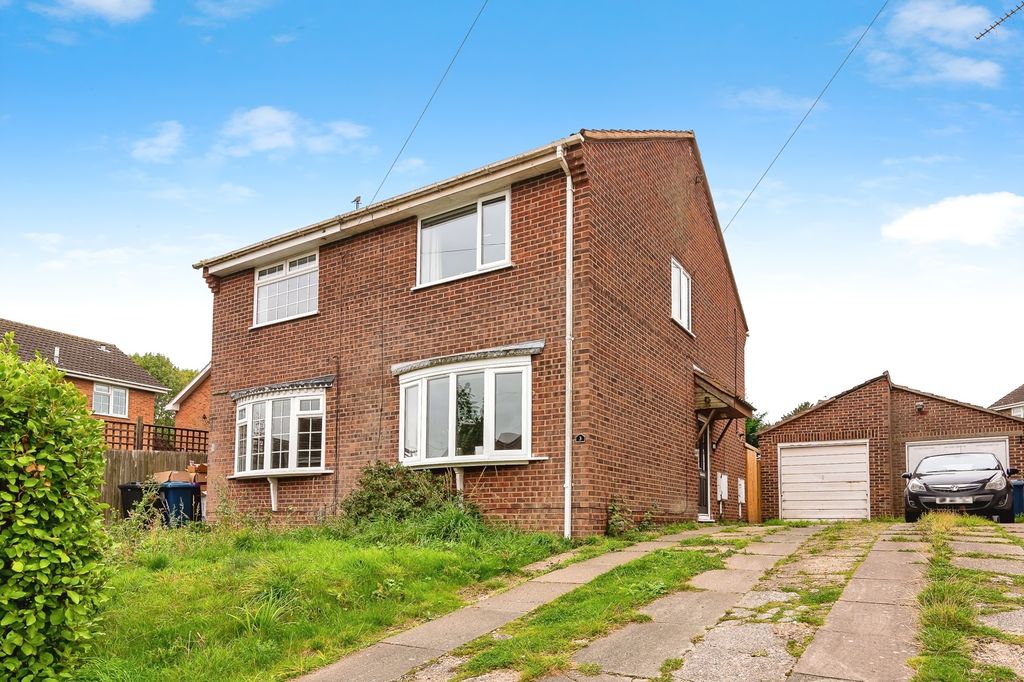 Property photo 1 of 14 Photo