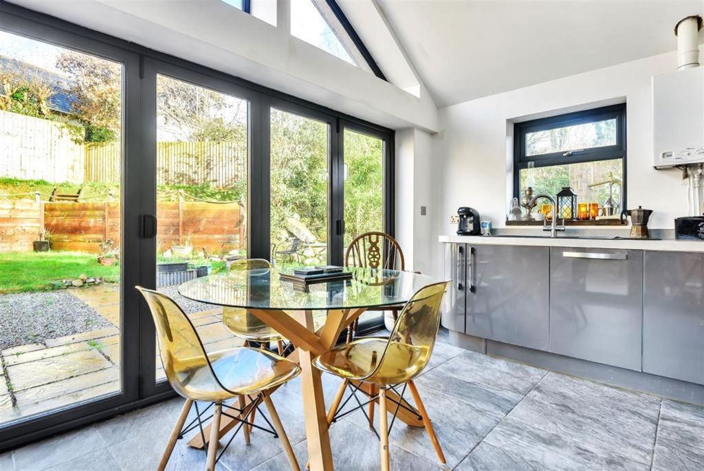 Property photo 3 of 21 Kitchen/Dining Room