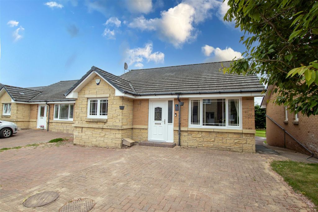 Property photo 1 of 17 Front.External.2.Jpg