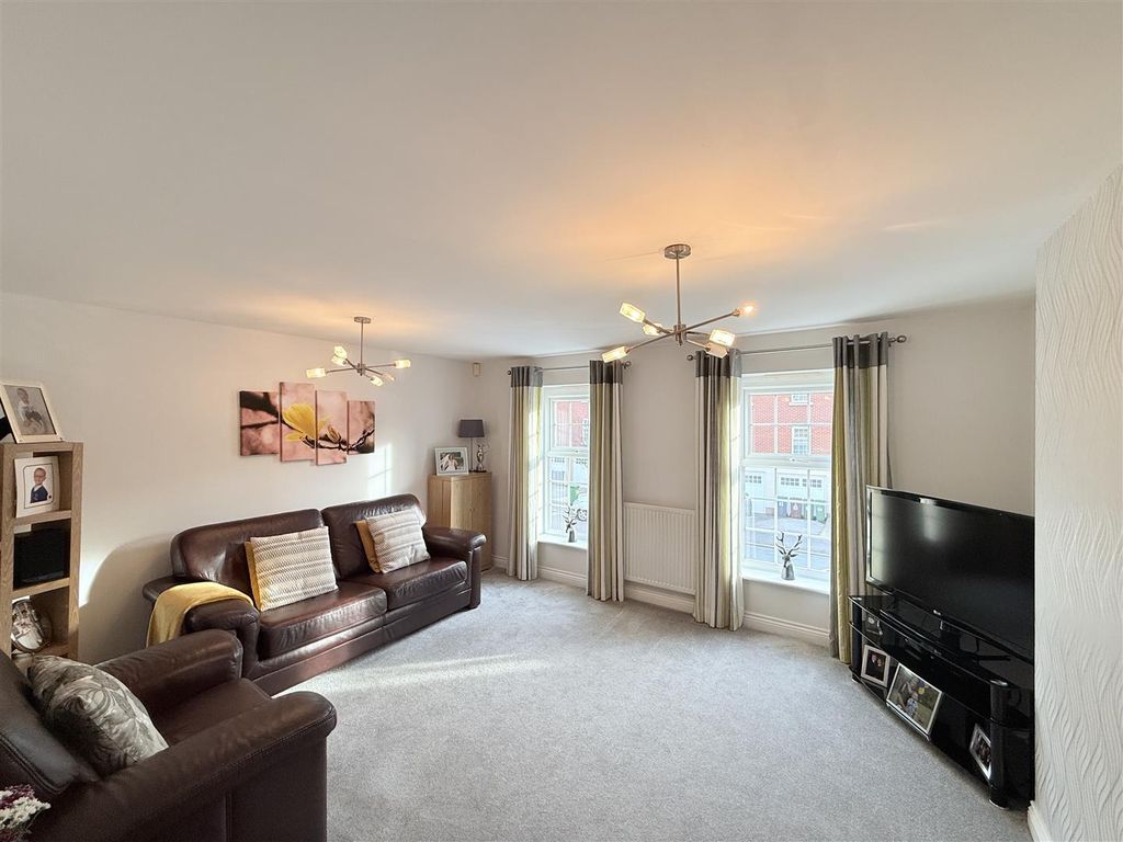 Property photo 2 of 21 Img_2583.Jpeg