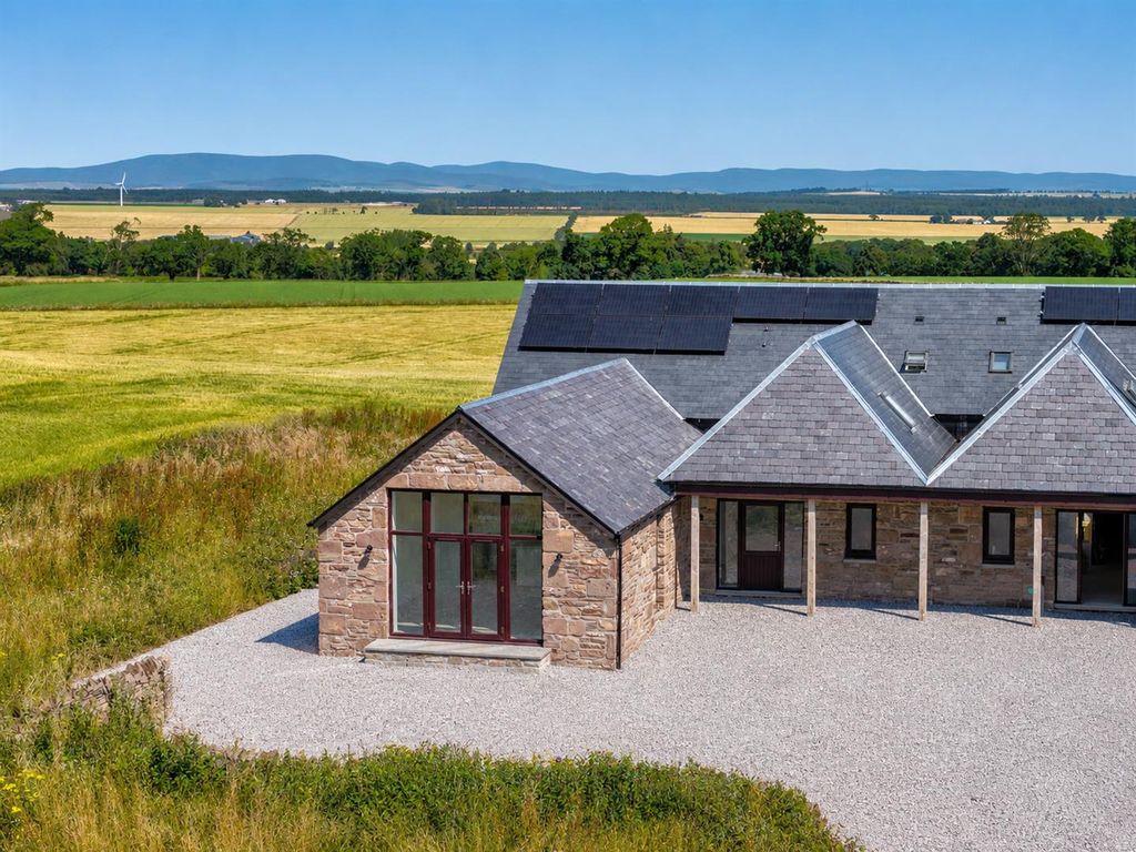Property photo 1 of 21 Gardyne View-1.Jpg
