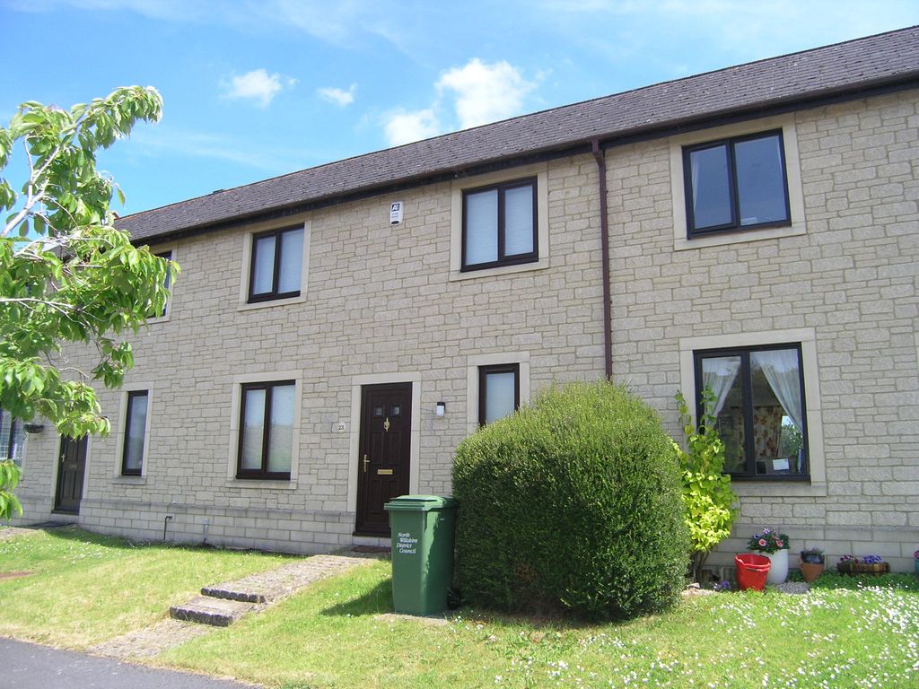 Property photo 1 of 10 Front