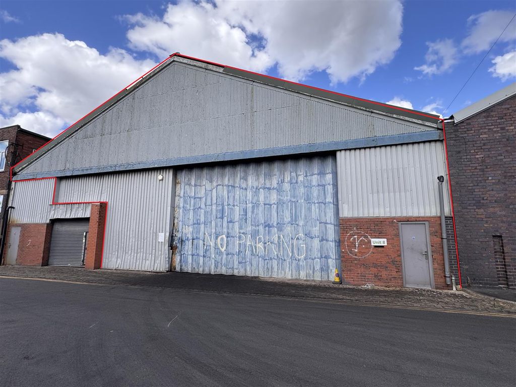 Property photo 1 of 6 Front.Jpg