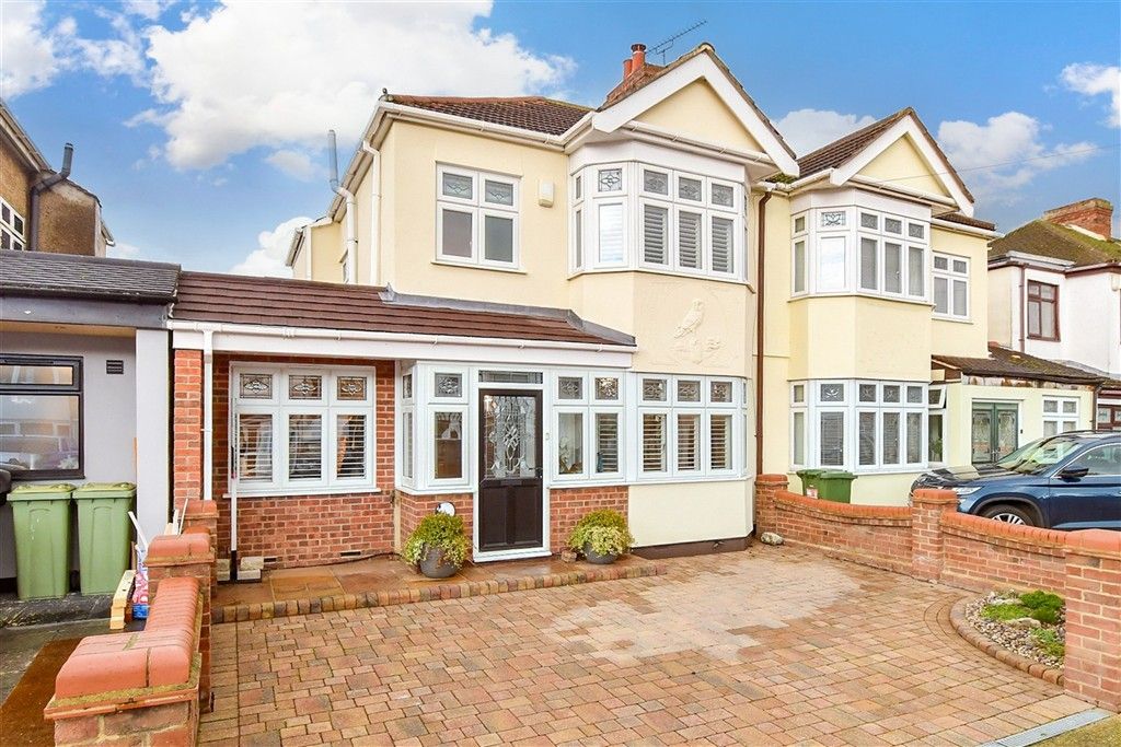 Property photo 1 of 23 External Web