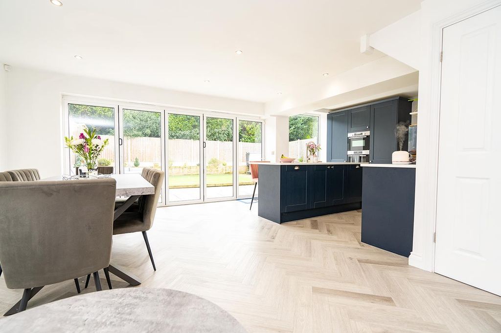 Property photo 3 of 20 Lounge To Kitchen.Jpg