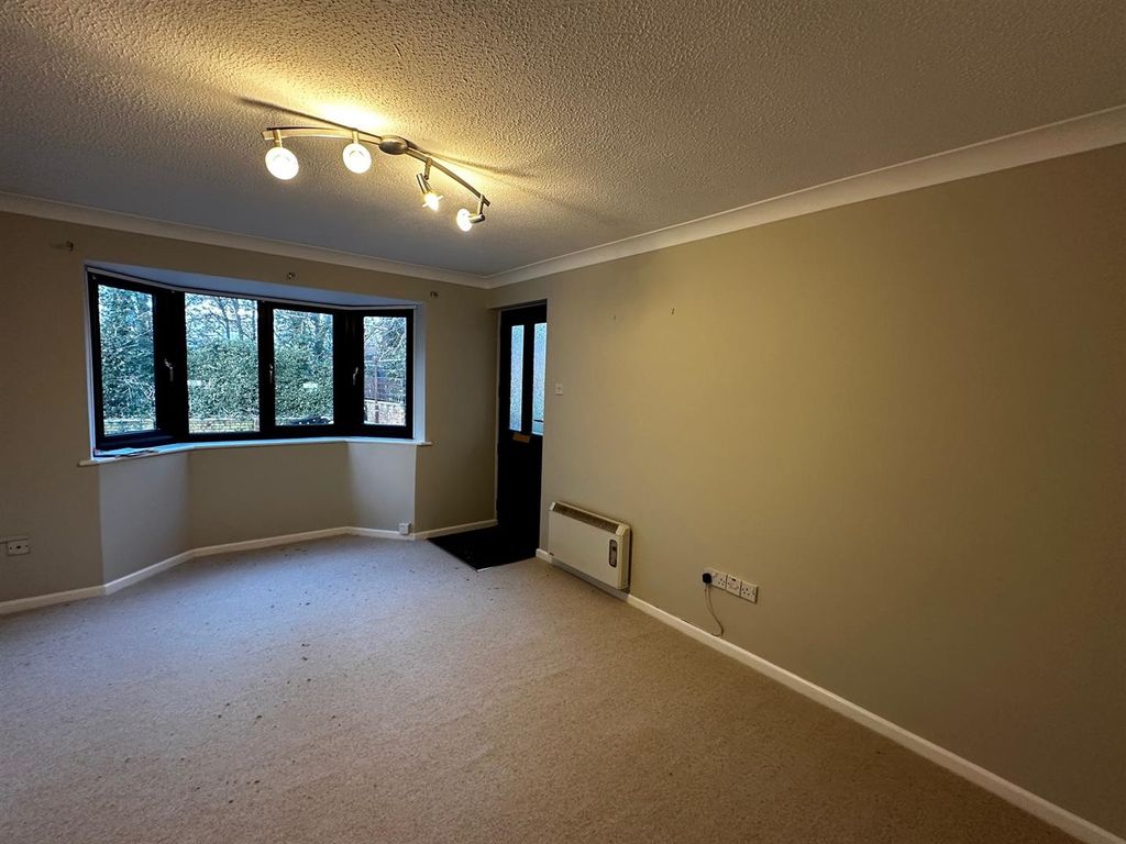 Property photo 3 of 6 Pic 7.Jpg