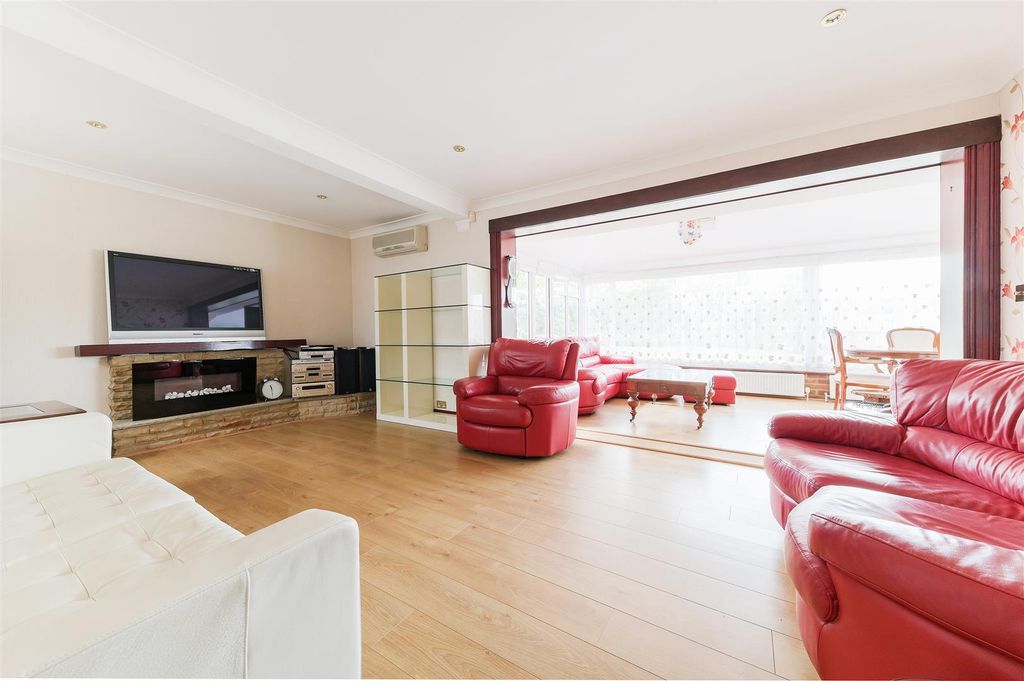 Property photo 2 of 12 Malden Road1.Jpg