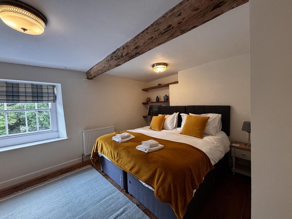 Property photo 3 of 13 Bedroom