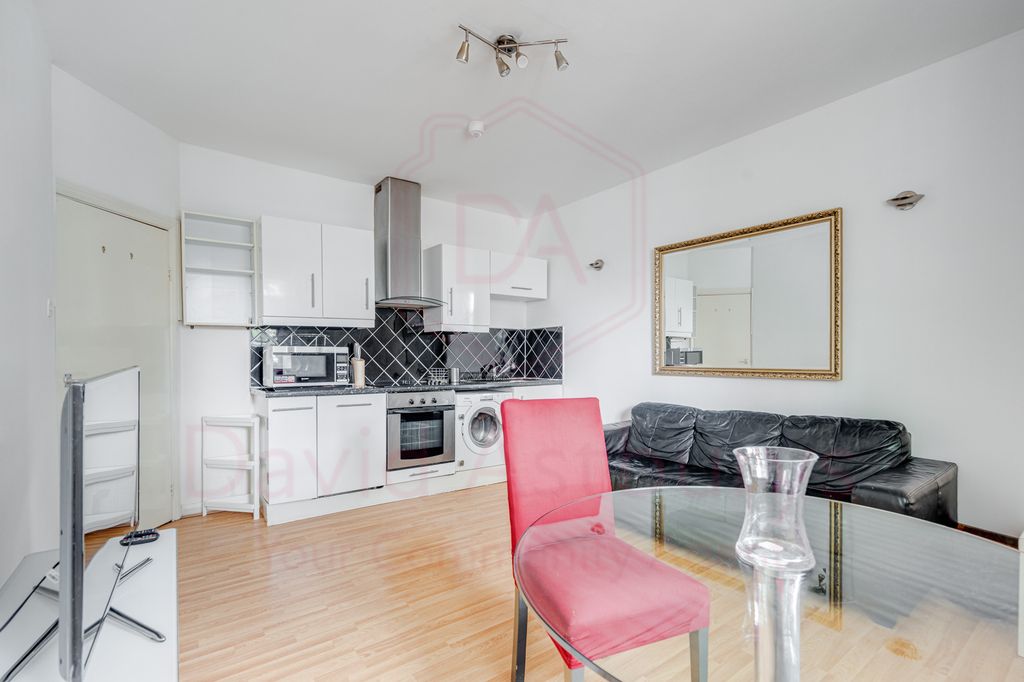 Property photo 3 of 12 Dsc03137Hdr
