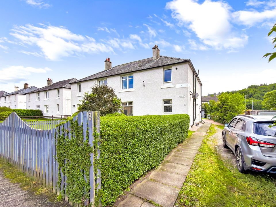 Property photo 1 of 17