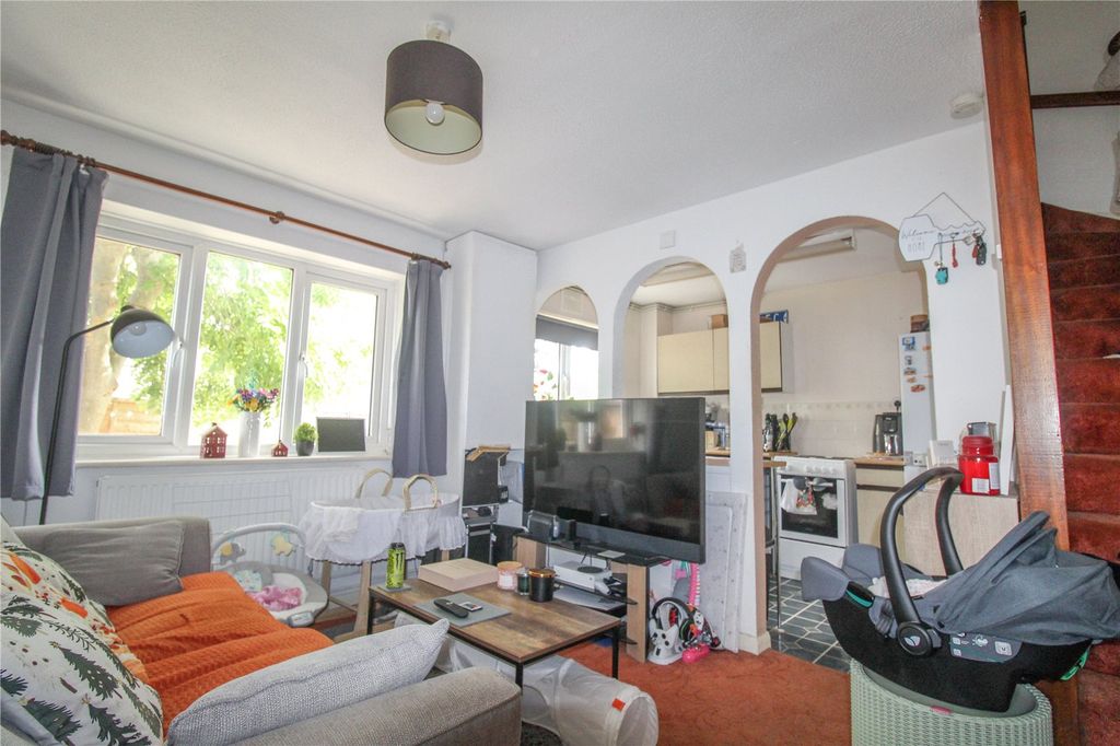 Property photo 3 of 10 Picture No. 04