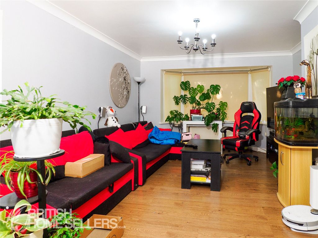 Property photo 2 of 16 Picture No. 08