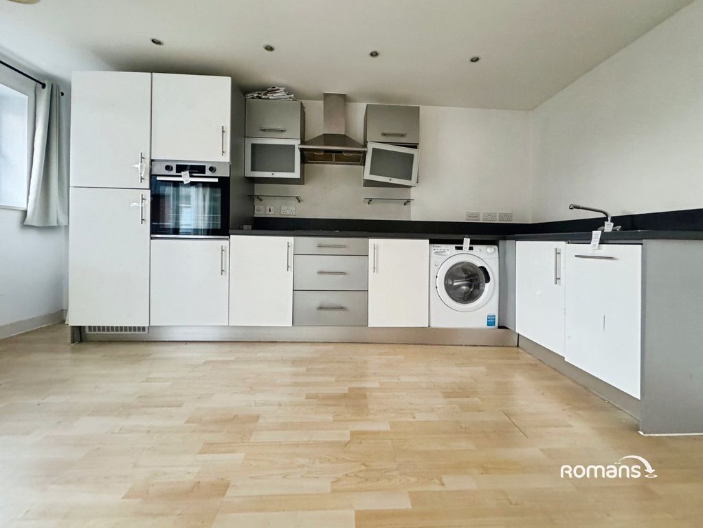 Property photo 3 of 8 Picture No. 08