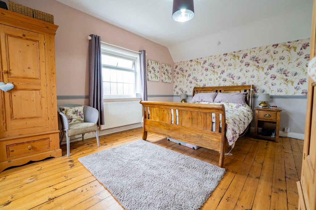 Additional image 19 of 4 bed detached house for saleField House, 184 Derby Road, Ilkeston DE7