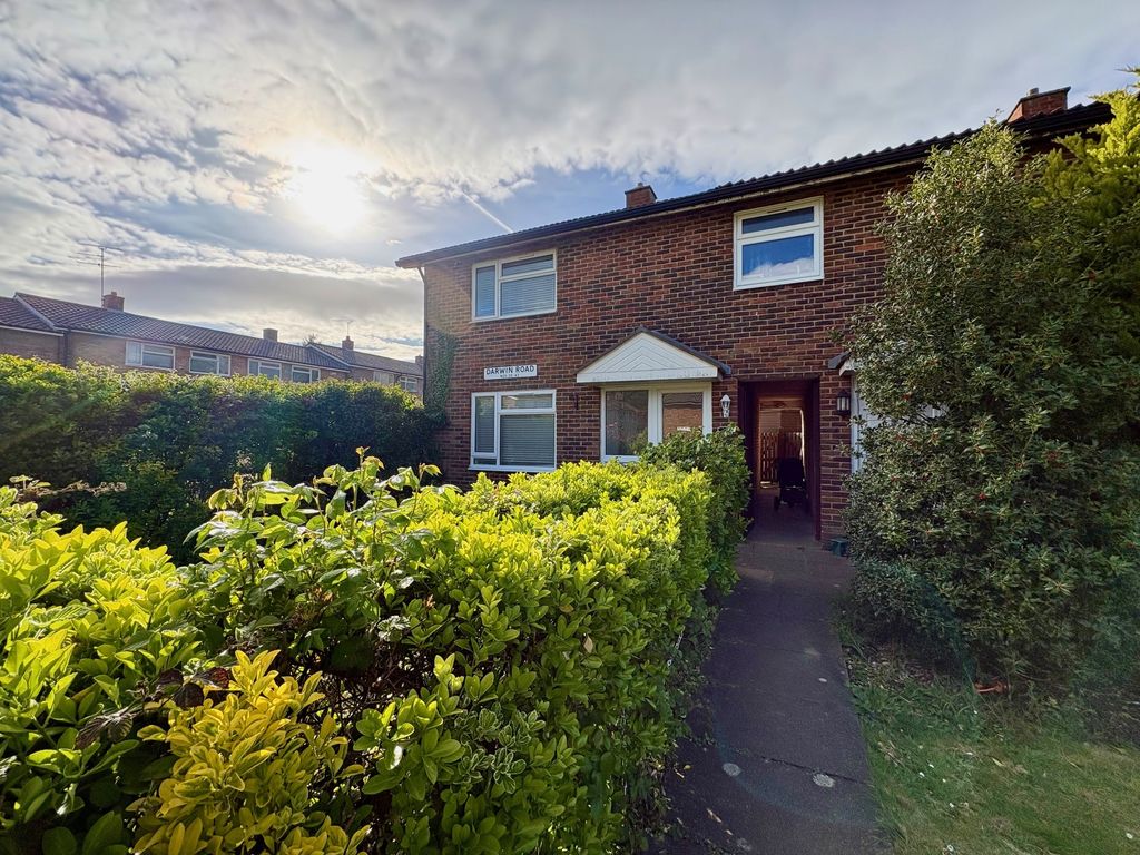 Property photo 1 of 12