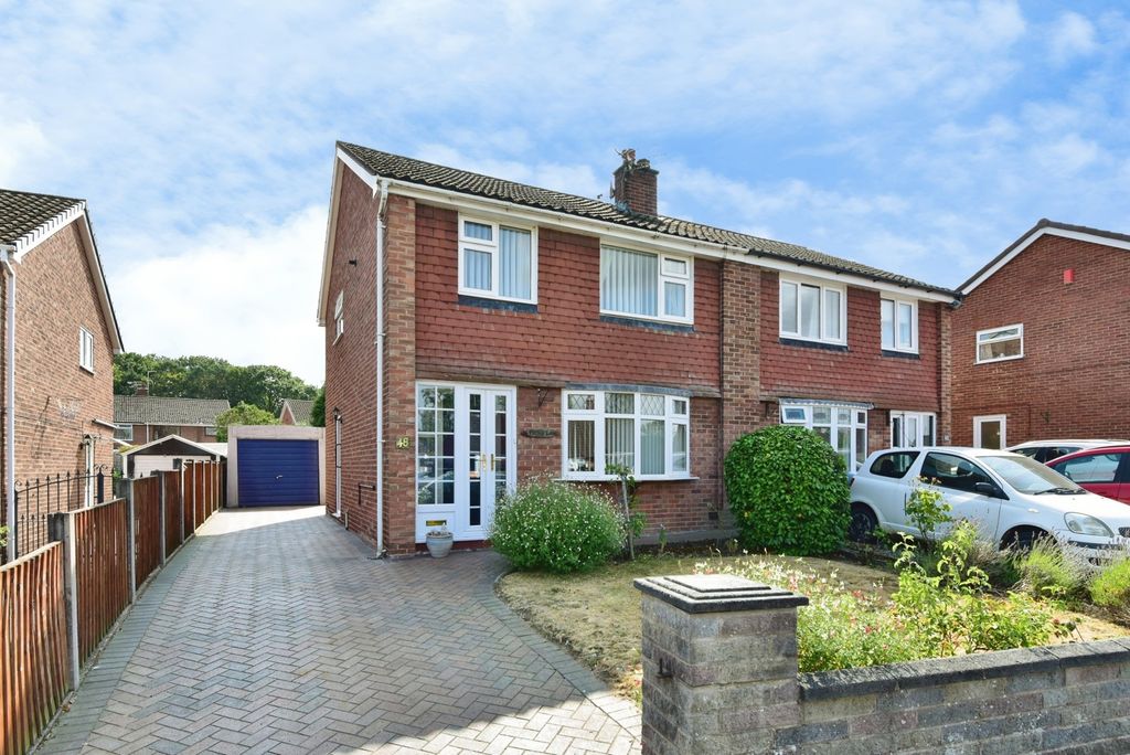 Property photo 1 of 19 Pbox-Img.Jpg