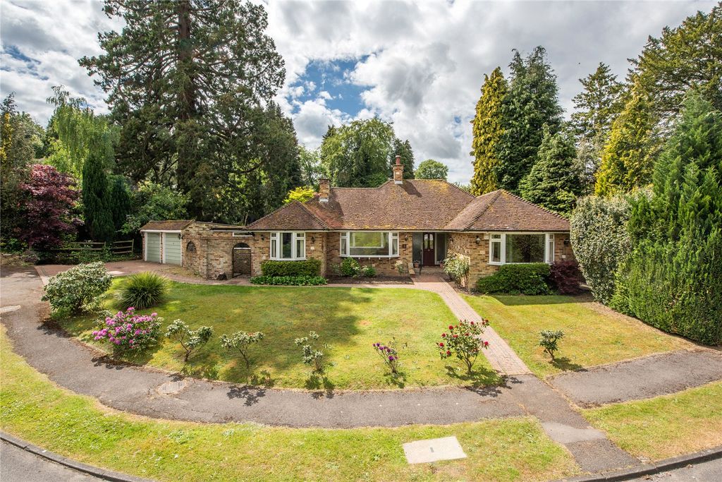 Property photo 1 of 16 Picture No. 23