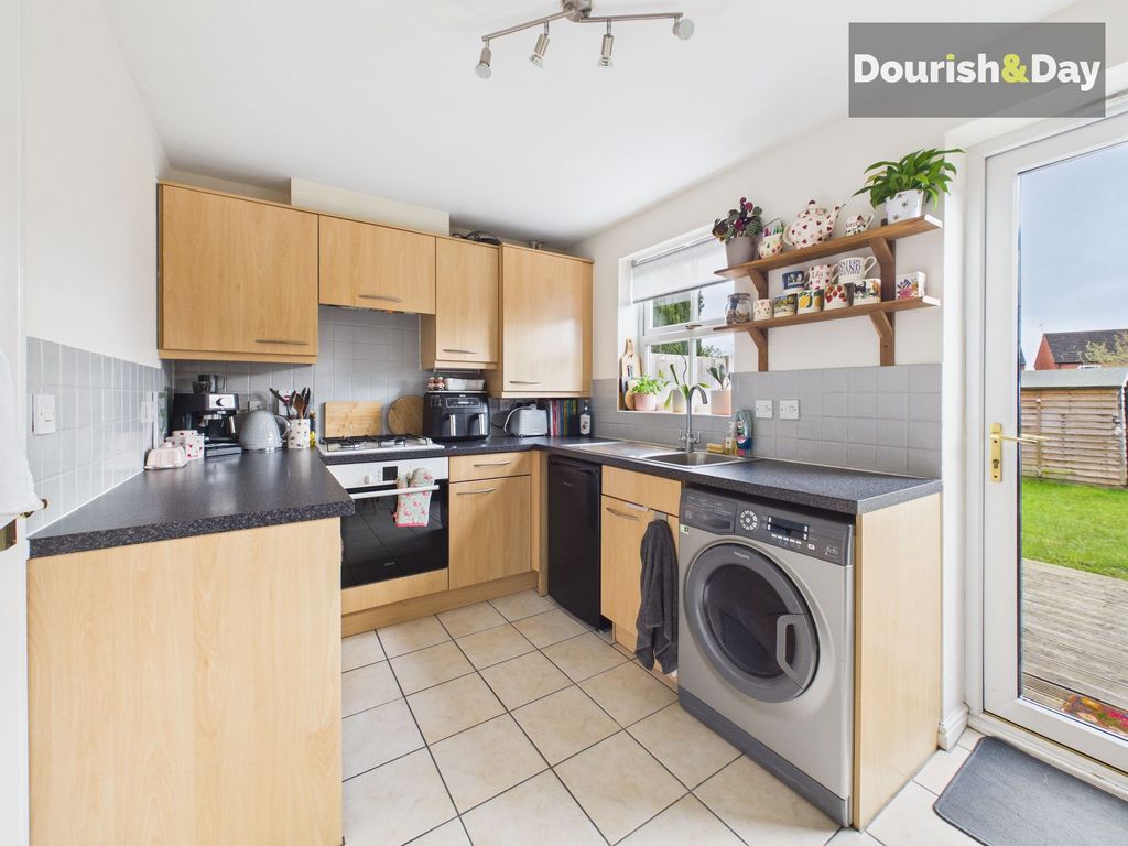 Property photo 3 of 20