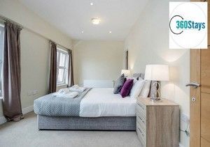 Property photo 1 of 32