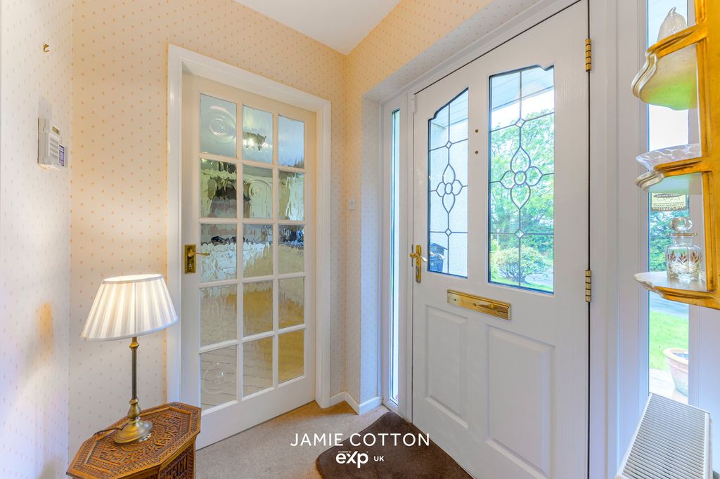 Property photo 3 of 24