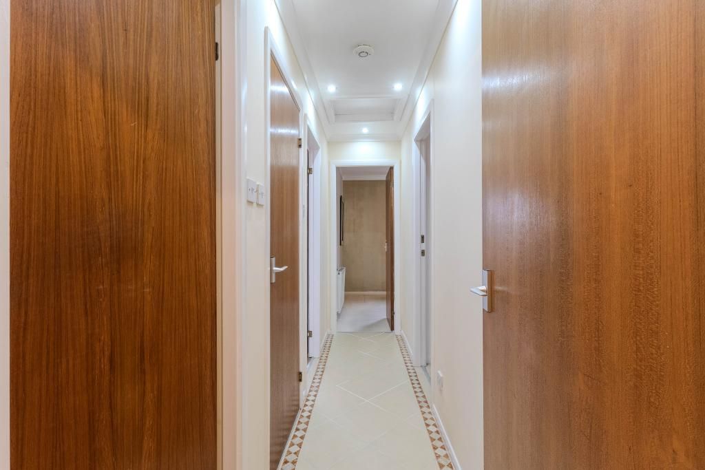 Property photo 3 of 25 Photo 3