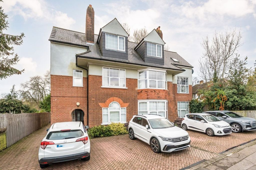 Property photo 1 of 5