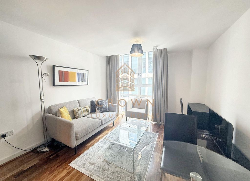 Property photo 1 of 10 Lamb's Passage 1 Bed (2).Jpg