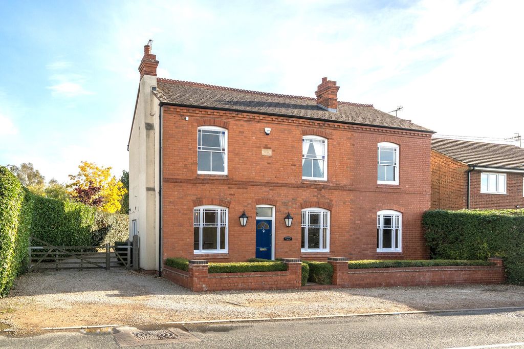 Property photo 1 of 20