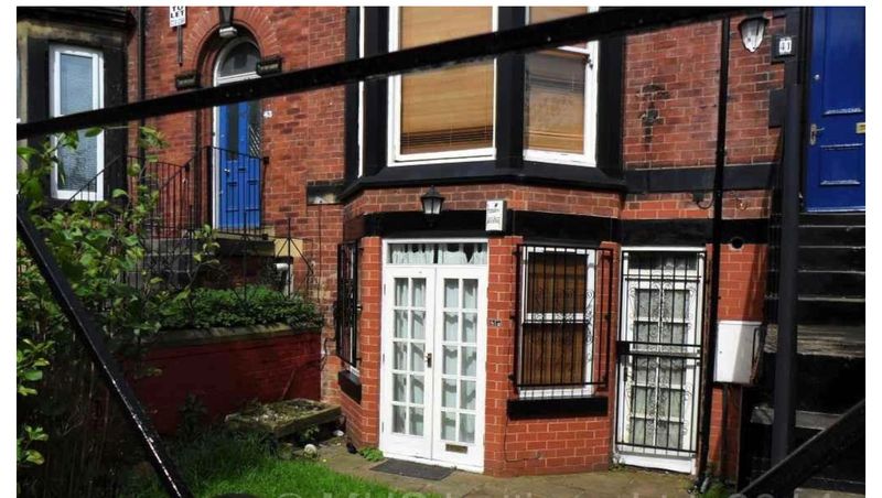 Property photo 1 of 5