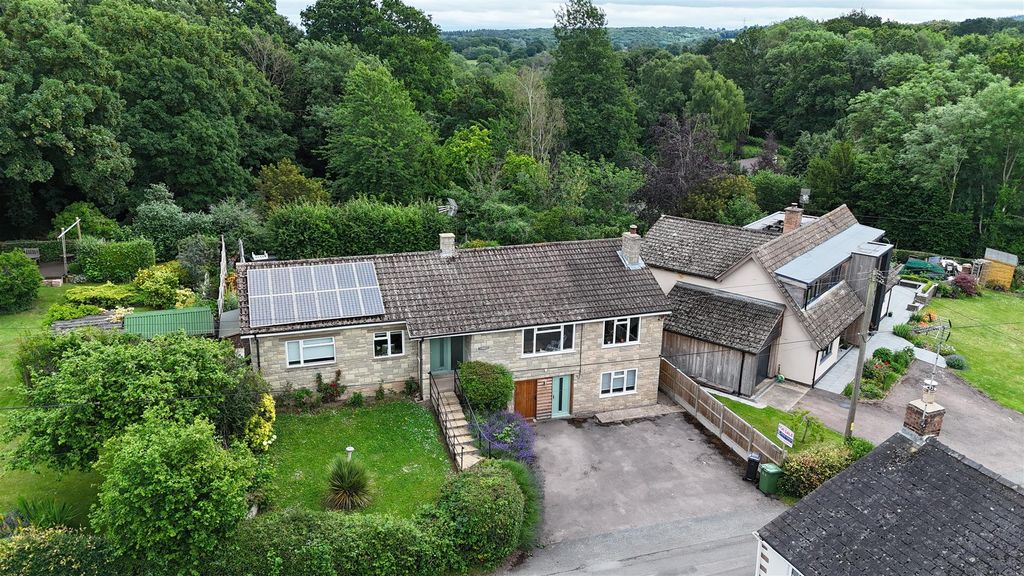 Property photo 1 of 42